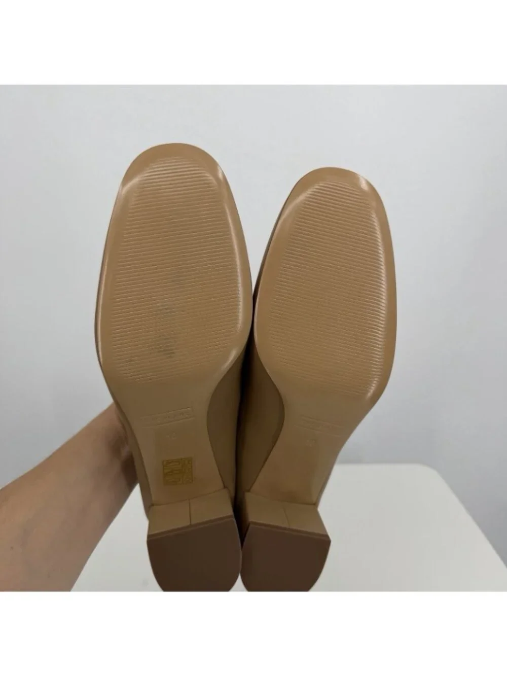 Everlane Italian Leather Day Heel Light Taupe 10 Women's Elastic Back Comfort